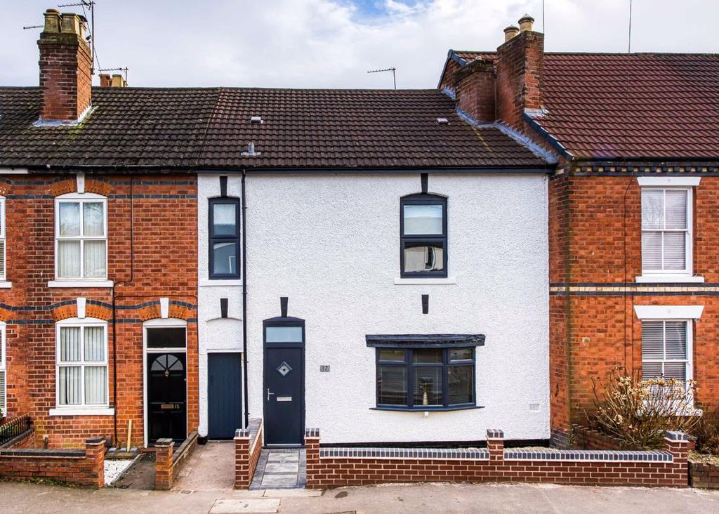 17, Redhouse Road, Tettenhall, Wolverhampton, WV6 2 bed terraced house