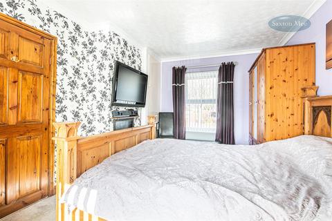 83 Doe Royd Crescent, Sheffield, S5 8GD