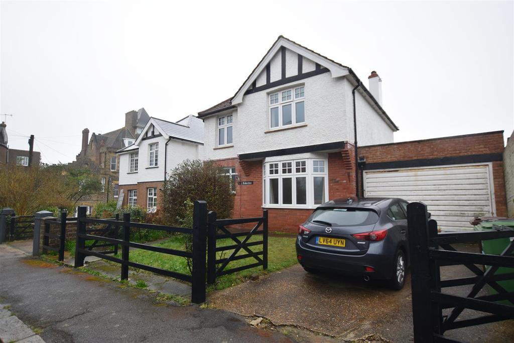 Essenden Road, St. LeonardsOnSea 3 bed detached house £425,000