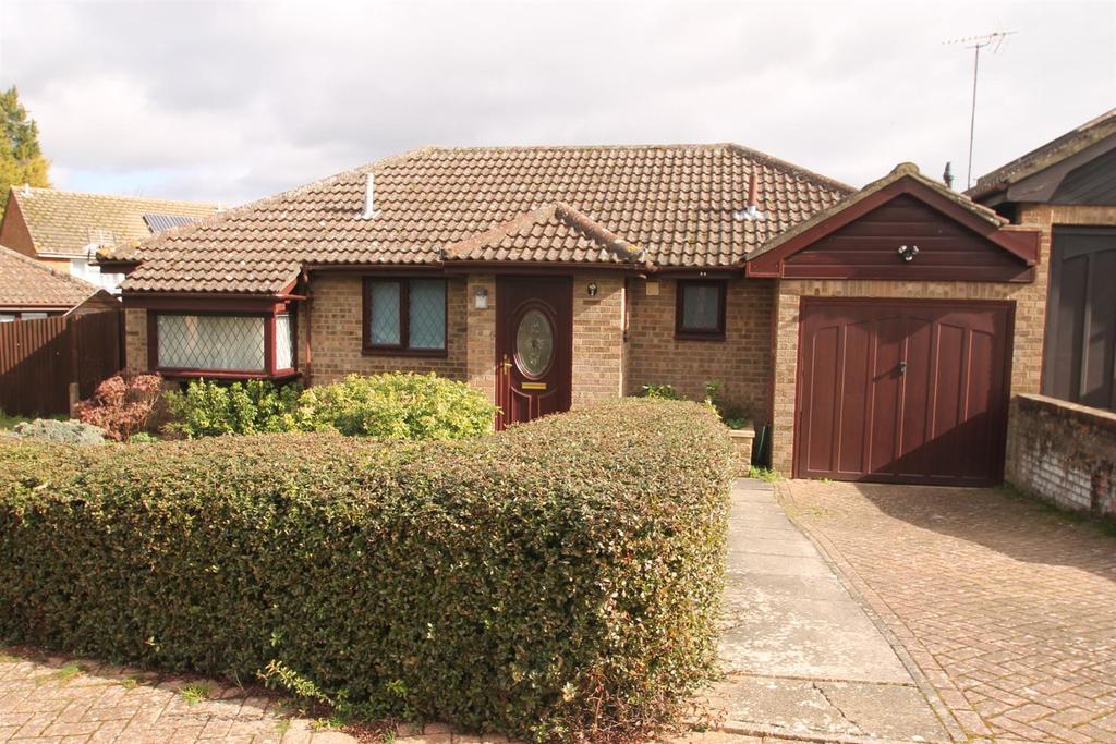 Caernarvon Drive, Maidstone 2 bed bungalow £295,000