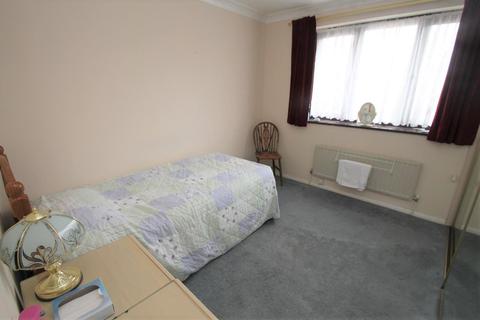 2 Caernarvon Drive, Maidstone, ME15 6FJ