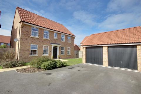 8 Rollitt Close, Anlaby, Hull, HU10 7EW