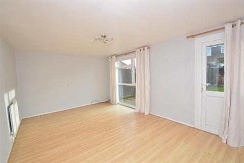 3 Appledore Close, Eastbourne, BN23 7JF