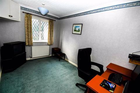 296 Beverley Road, Anlaby, Hull, HU10 7BG