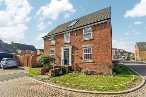 6 Doreen Close, Coventry, CV3 1LH