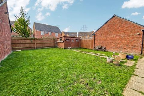 6 Doreen Close, Coventry, CV3 1LH