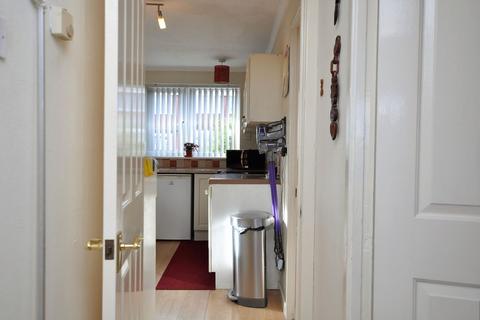 7 Heather Drive, Whitby, YO22 4DZ