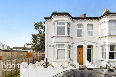 Flat 2, 82 Boswell Road, Thornton Heath, CR7 7RY