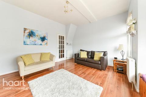 Flat 2, 82 Boswell Road, Thornton Heath, CR7 7RY