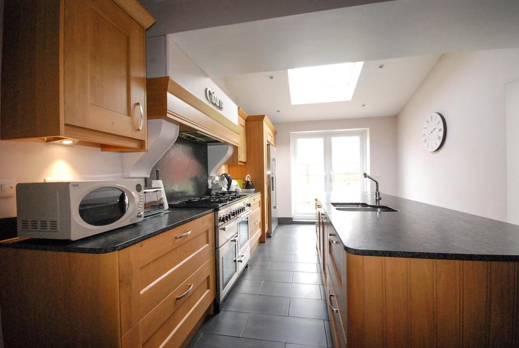 Ettrick Road, Jarrow 4 bed detached house £280,000