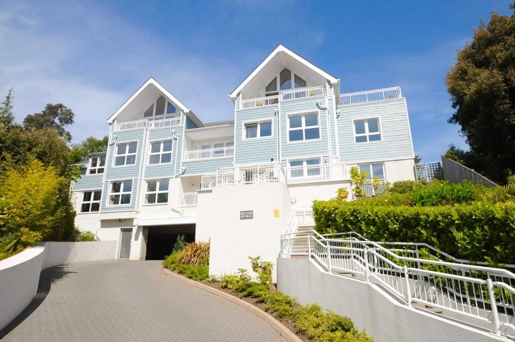 Munster Road, Lower Parkstone, Poole... 3 bed apartment £440,000