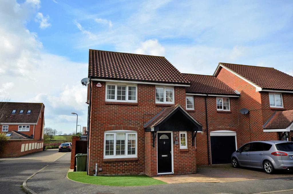 Pleasant Drive, Billericay 4 bed semidetached house £625,000