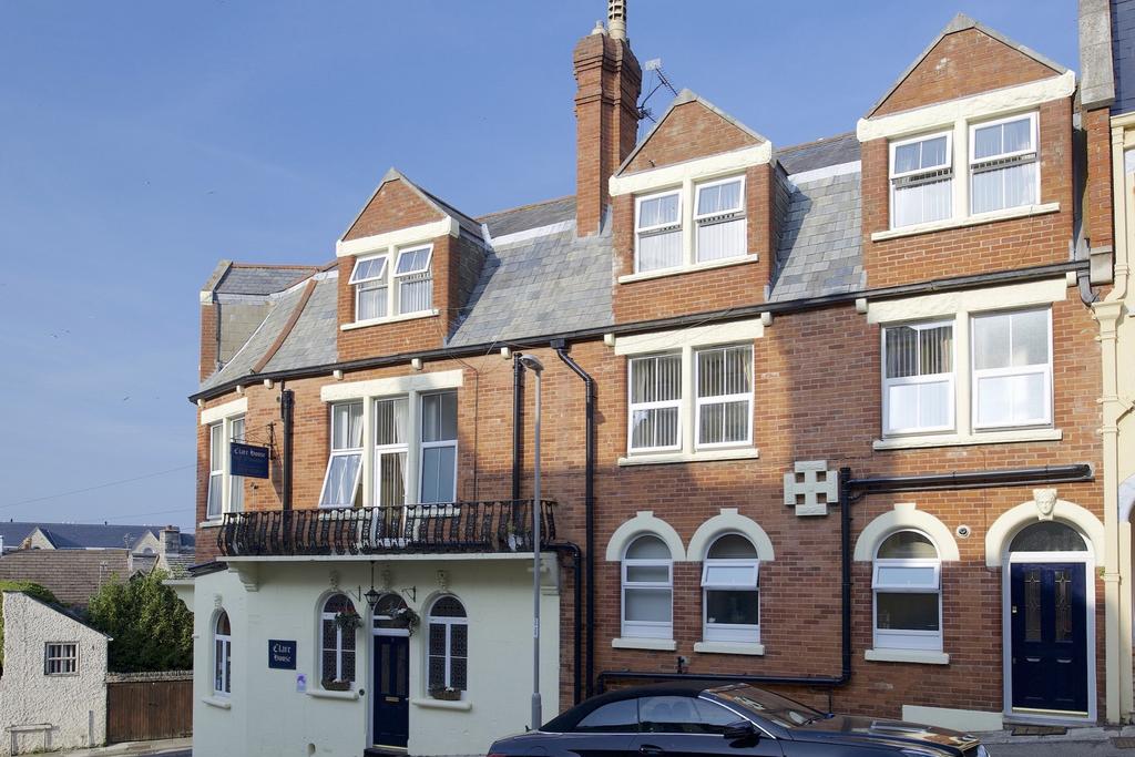 PARK ROAD, SWANAGE 7 bed terraced house £695,000