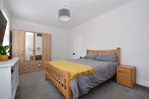 44 Albion Road, Broadstairs, CT10 2UR