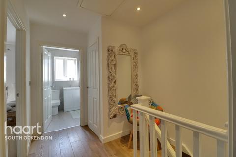 50 Anglia Way, South Ockendon, RM15 5FL