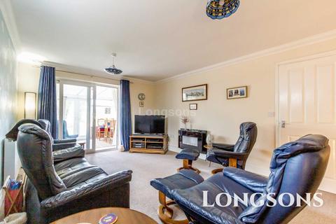 4 Ash Meadow, Necton, Swaffham, PE37 8GB