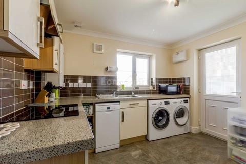 4 Ash Meadow, Necton, Swaffham, PE37 8GB