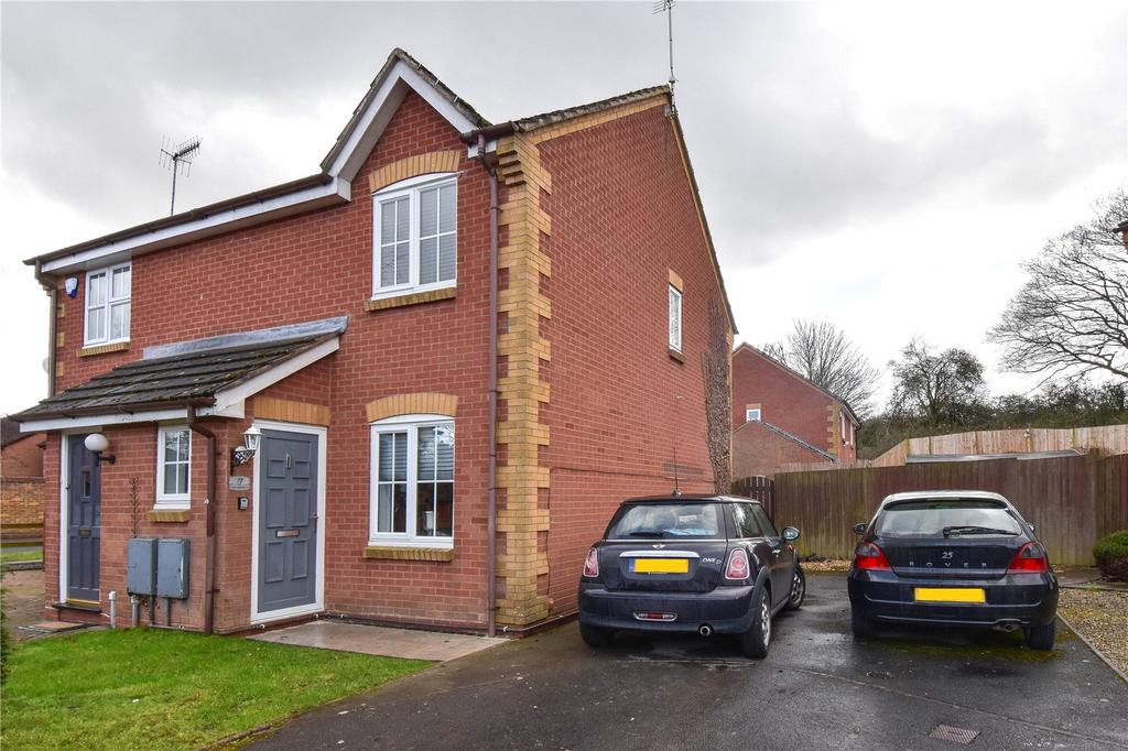 Blackwood Road, Bromsgrove, B60 2 bed semidetached house £245,000