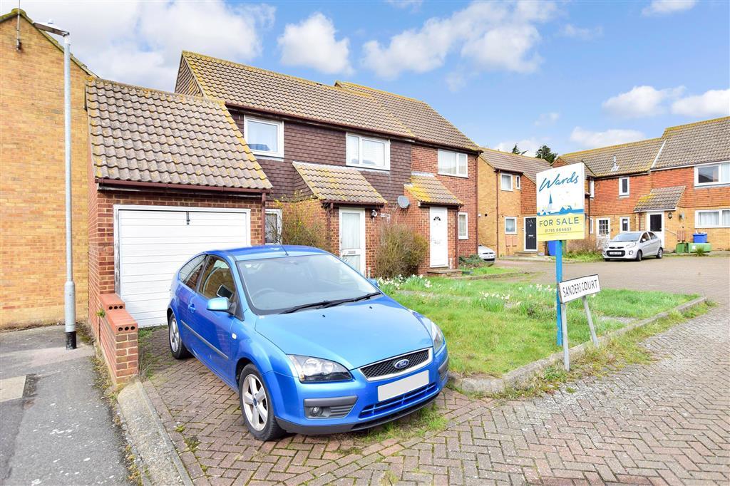 Front Showing Garage & Driveway