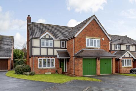 22 Bexmore Drive, Streethay, Lichfield, WS13 8LB