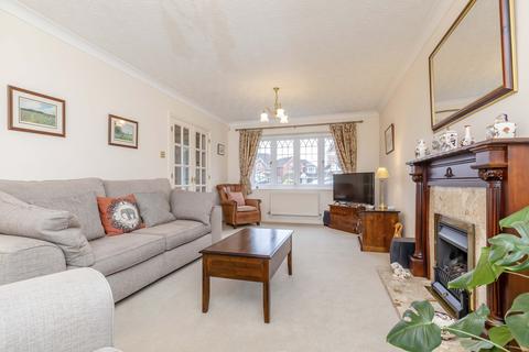 22 Bexmore Drive, Streethay, Lichfield, WS13 8LB