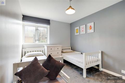 99 Solander Gardens, London, E1 0DF