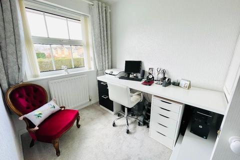 7 Binley Close, Shirley, Solihull, B90 2RB