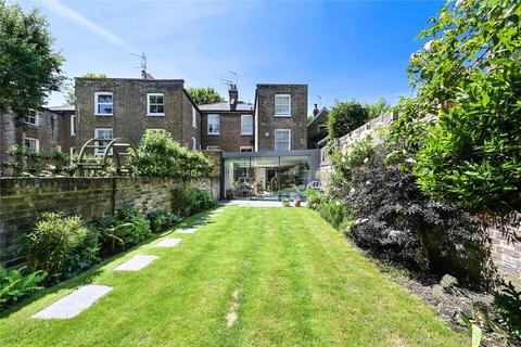 29 Boscombe Road, London, W12 9HT
