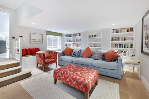 29 Boscombe Road, London, W12 9HT
