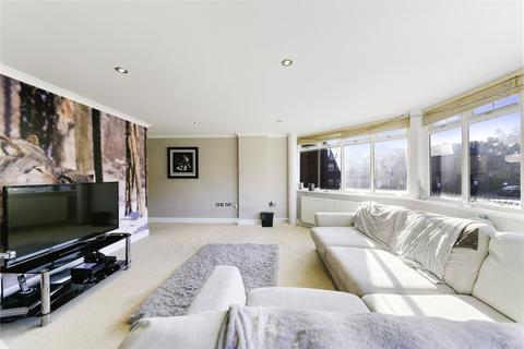 6a Charter Walk, Haslemere, GU27 2AD