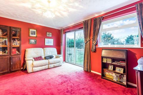 7 Hazell Way, Stoke Poges, Slough, SL2 4BN
