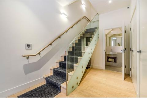 2 bedroom flat for sale, Riverwalk Apartments, Central Avenue, SW6