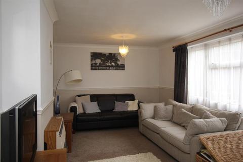10 Nash Close, Stevenage, SG2 0AP