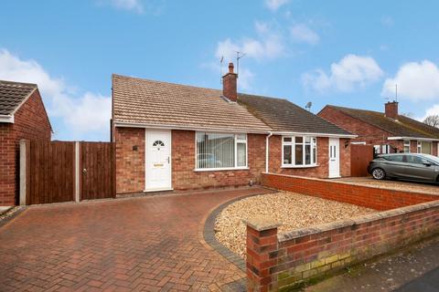 52 Broadway, North Hykeham, Lincoln, LN6 8DW
