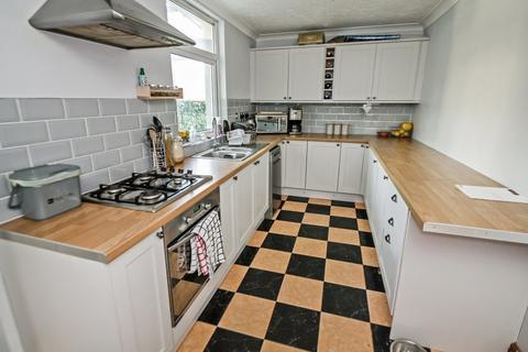 7 Berthglyd, Abergele, LL22 7HR