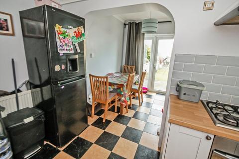7 Berthglyd, Abergele, LL22 7HR