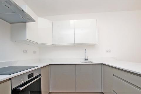 3 bedroom apartment to rent, Umberston Street, Whitechapel, London