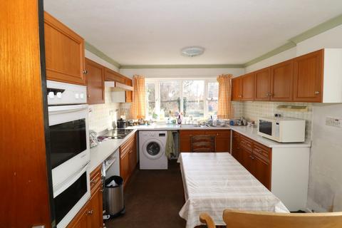 21 Castle Hill, Kenilworth, CV8 1NB