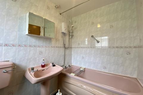 36 Beech Close, Eastfield, Scarborough, YO11 3QZ