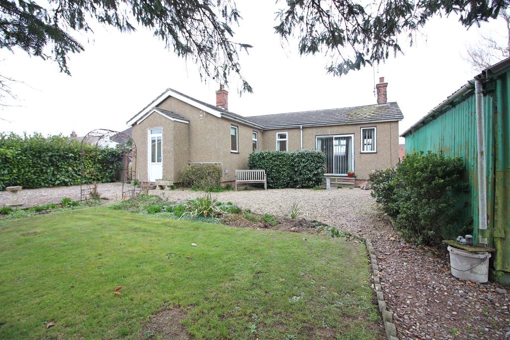 Bradfield Road, North Walsham 3 bed detached bungalow £210,000