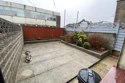 32 Greenway Road, Neath, SA11 1HG