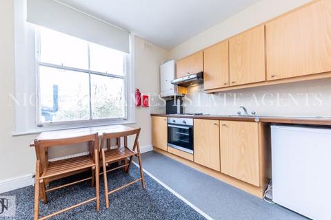 Studio to rent, Mount View Road, Crouch End, London N4 4JA