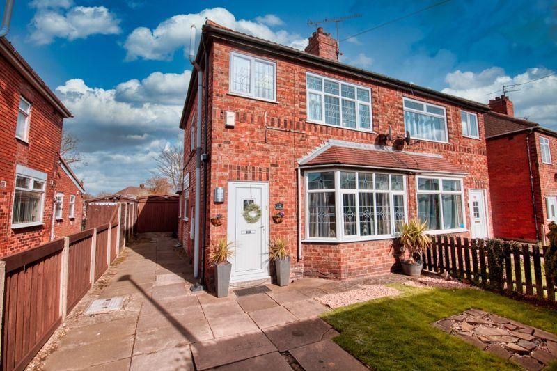 Lincoln Gardens, Scunthorpe 3 bed semidetached house £140,000