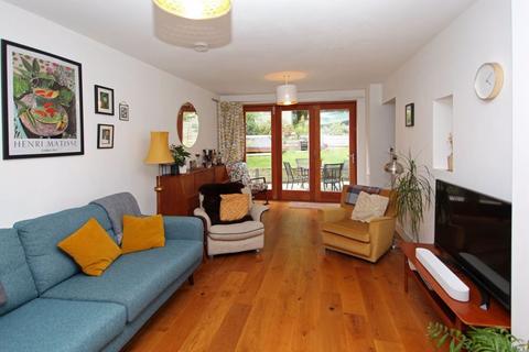 9 Dale View, Coalbrookdale, Telford, TF8 7DL