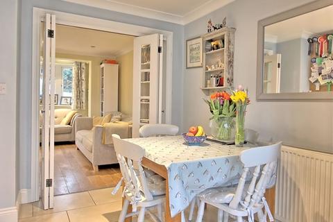 20 Gordon Way, Chalfont St Giles, HP8 4QX