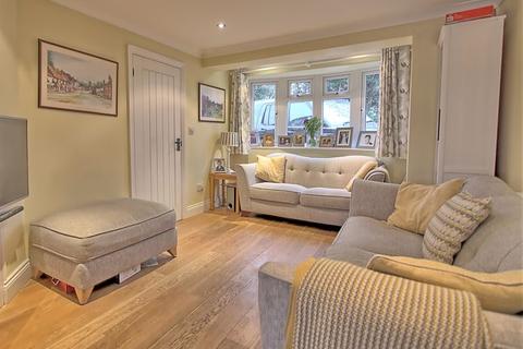 20 Gordon Way, Chalfont St Giles, HP8 4QX
