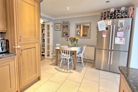 20 Gordon Way, Chalfont St Giles, HP8 4QX