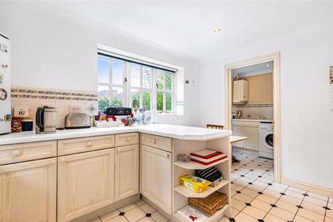 6 Blaenavon, Caversham, Reading, RG4 7XQ