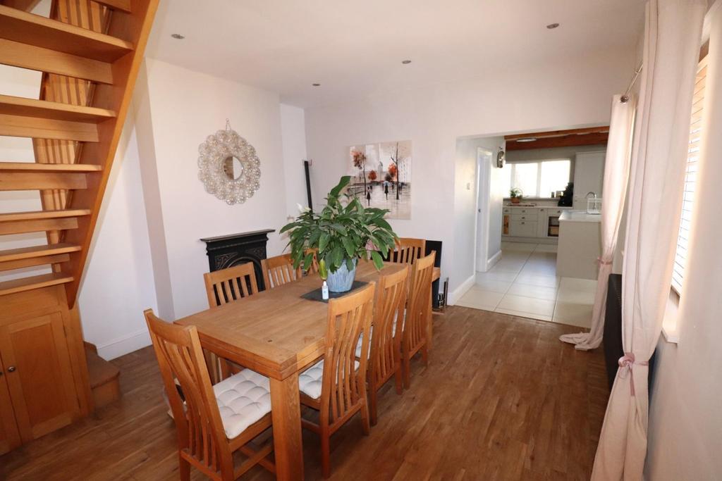 South Avenue, Coventry 3 bed end of terrace house £325,000