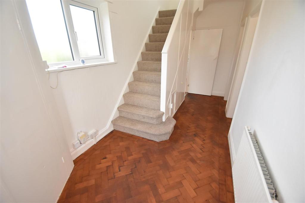 Heath Road, Bebington, Wirral 3 bed semidetached house £220,000